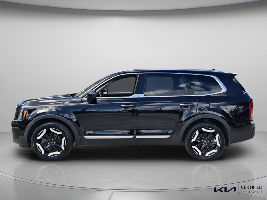 Certified 2023 Kia Telluride S FWD image 3