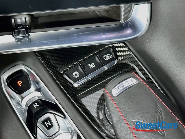 Used 2020 Chevrolet Corvette Stingray Premium Cpe w/ 3LT Preferred Equipment Group RWD image 27