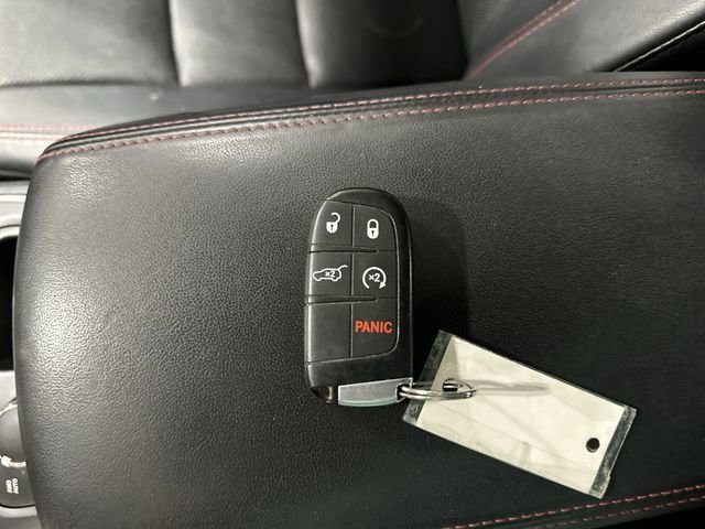 Used 2017 Dodge Durango R/T w/ Trailer Tow Group IV AWD/4WD image 34