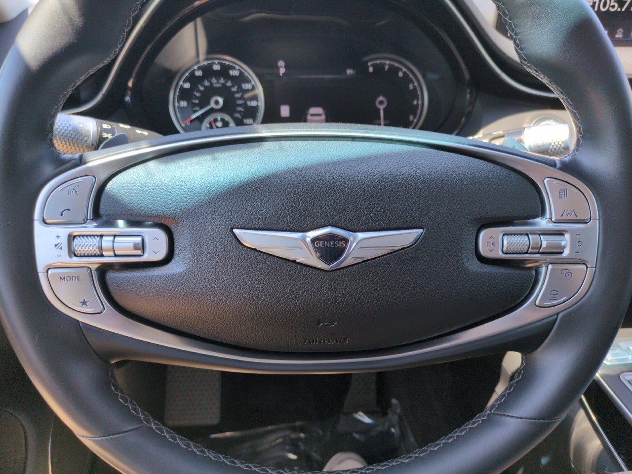 Used 2025 Genesis GV70 2.5T AWD/4WD image 16