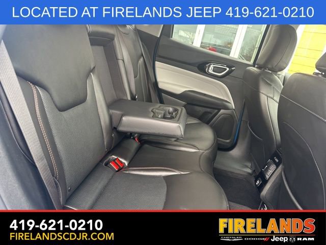 Used 2022 Jeep Compass Limited image 13