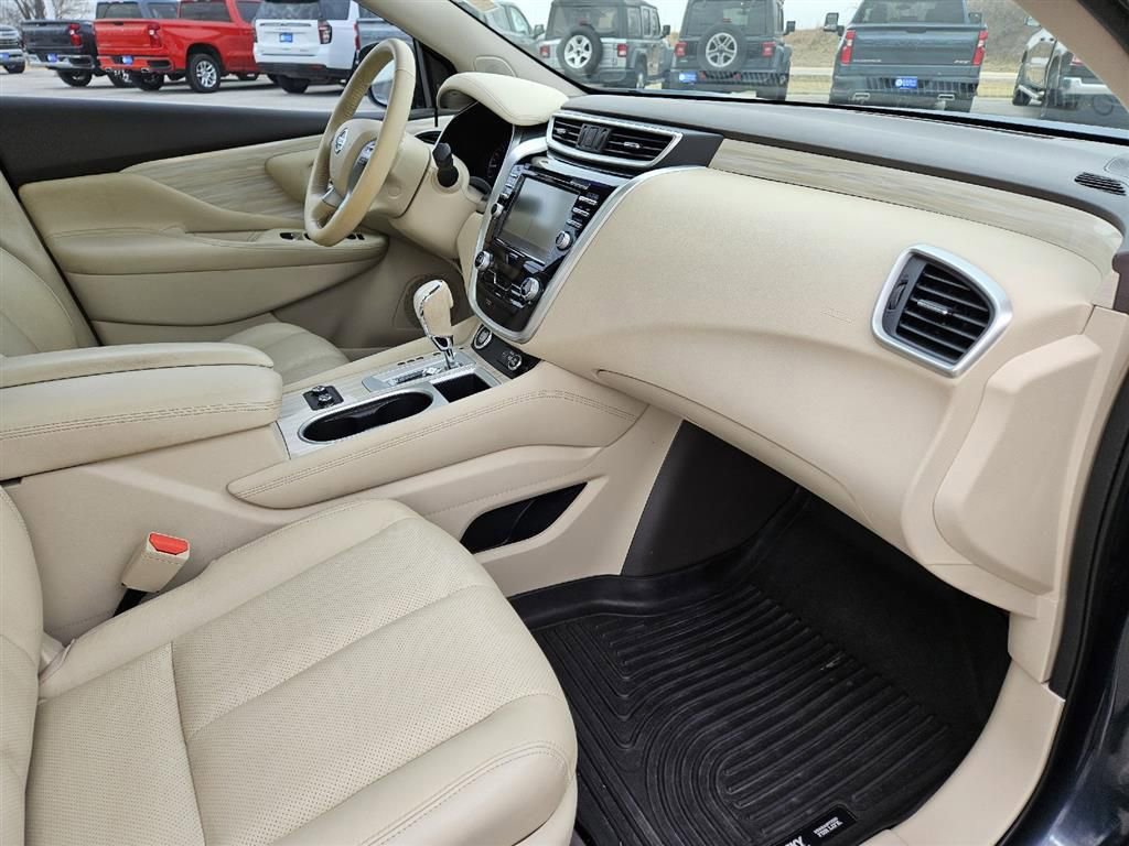 Used 2018 Nissan Murano Platinum image 33