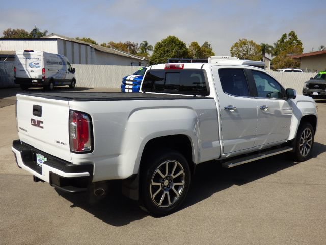 Used 2020 GMC Canyon Denali AWD/4WD image 3