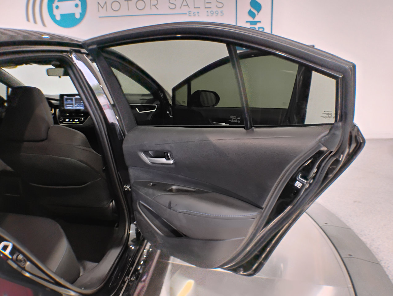 Used 2020 Toyota Corolla SE image 51