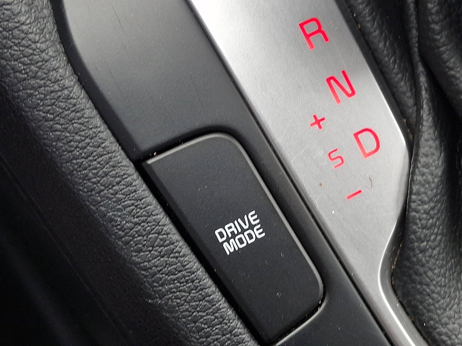 Certified 2024 Kia Forte LXS FWD image 24