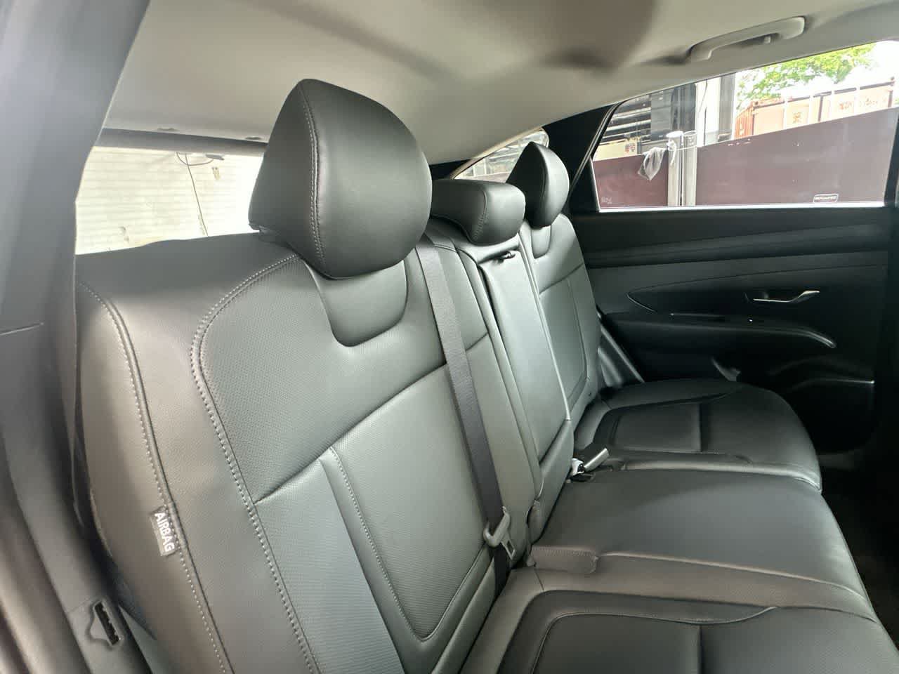 Used 2025 Hyundai Tucson SEL FWD image 26