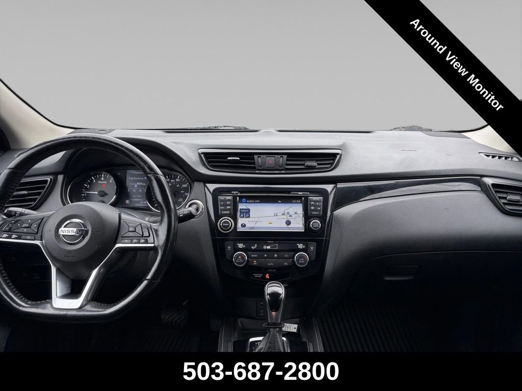 Used 2017 Nissan Rogue Sport SL image 11