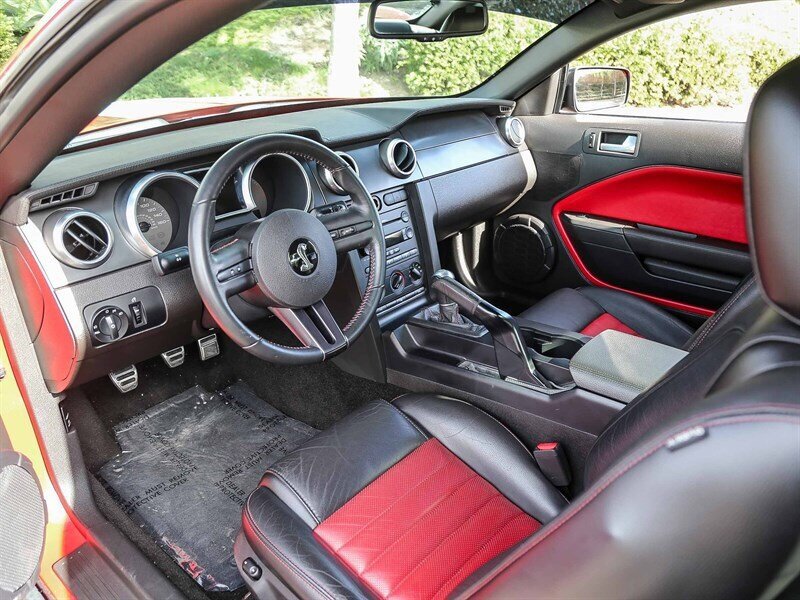 Used 2007 Ford Mustang Shelby GT500 RWD image 20