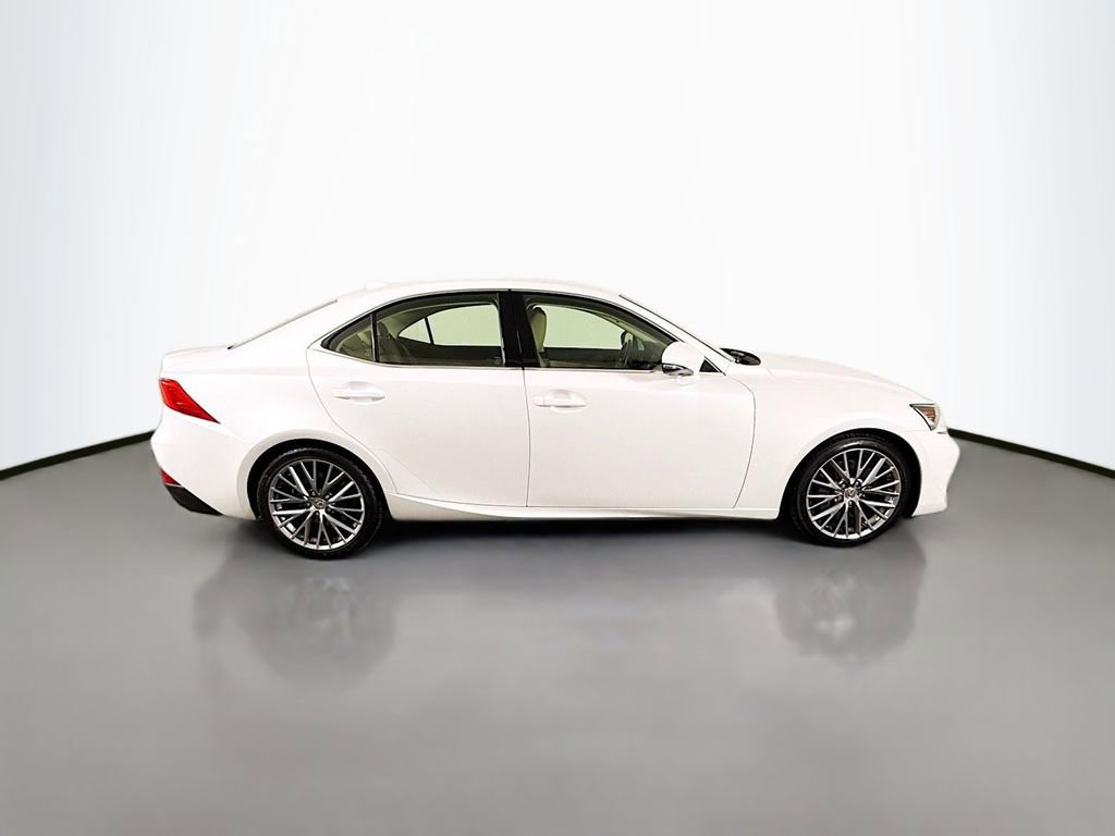 Used 2019 Lexus IS 300 AWD image 8