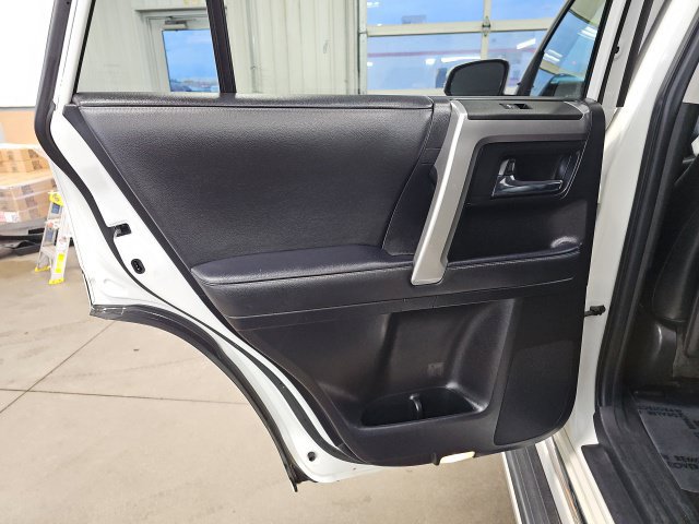 Used 2020 Toyota 4Runner Limited AWD/4WD image 30