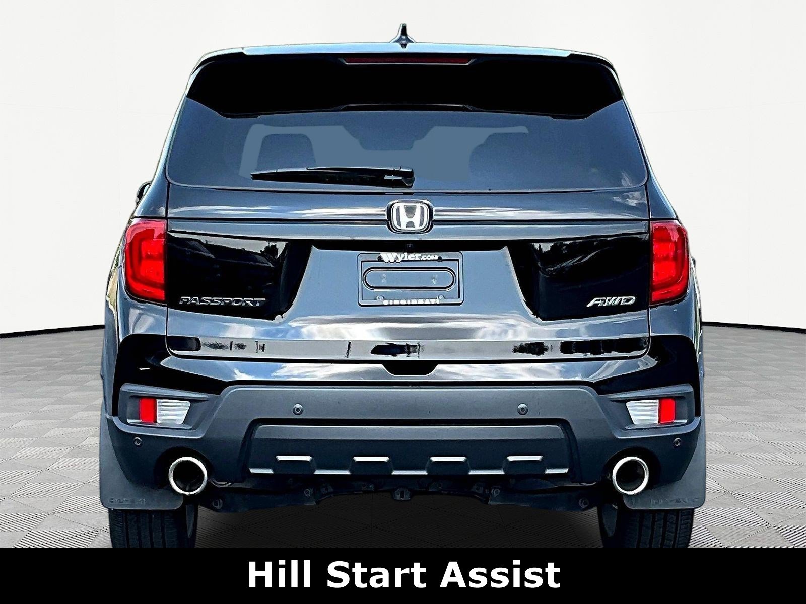 Used 2025 Honda Passport EX-L image 5