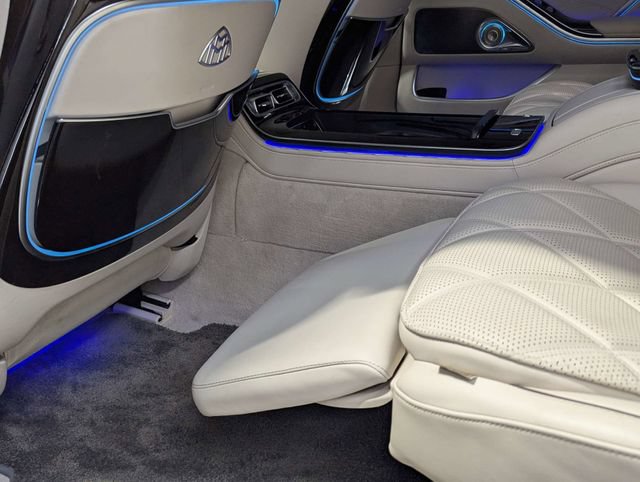 Used 2022 Mercedes-Benz Maybach S 580 4MATIC w/ Manufaktur Leather Package image 10