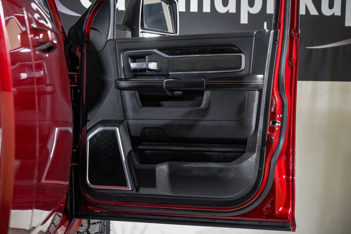 Used 2023 RAM 2500 Laramie w/ Night Edition image 35