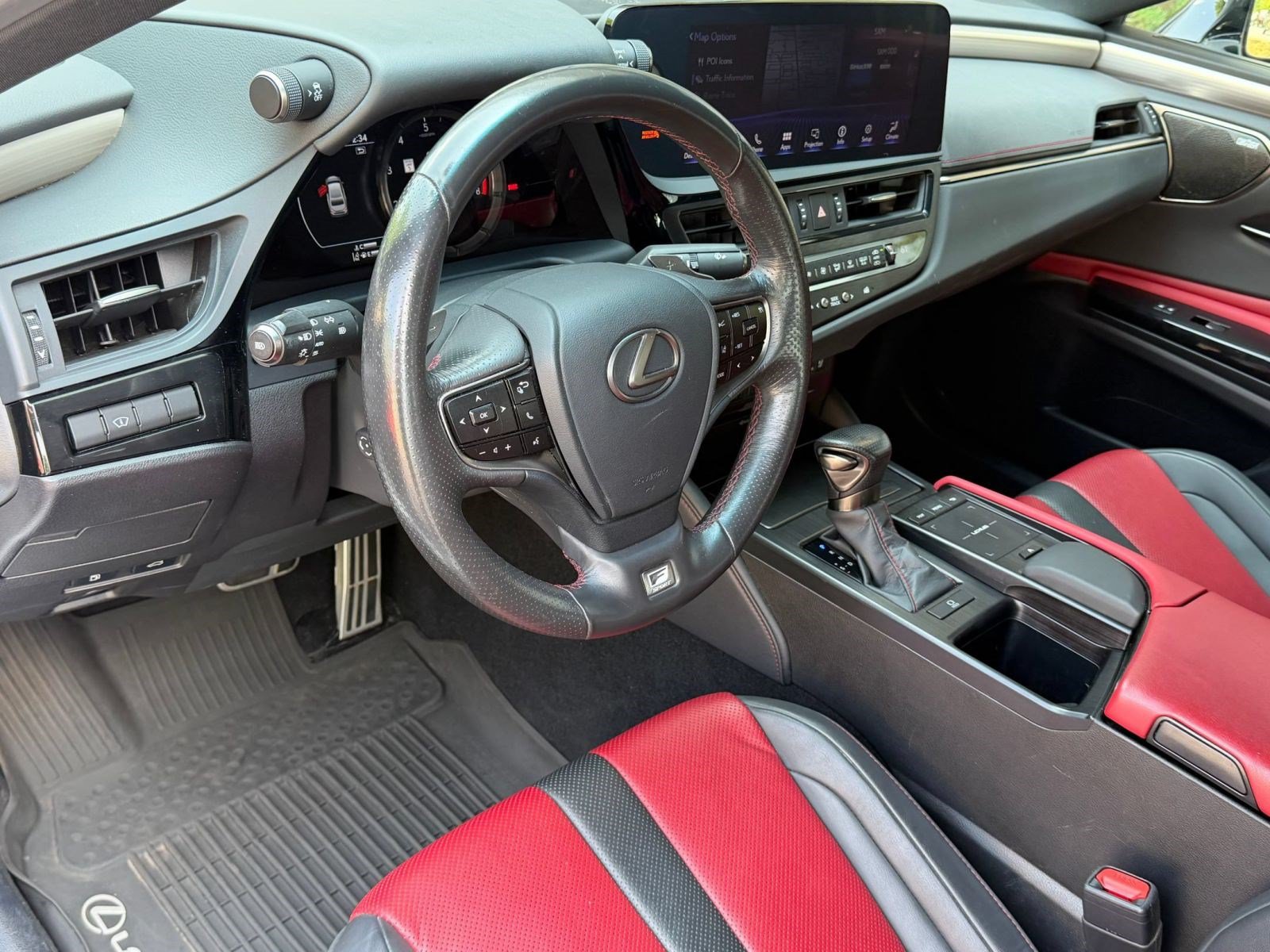 Certified 2022 Lexus ES 350 F Sport w/ Accessory Package FWD image 4