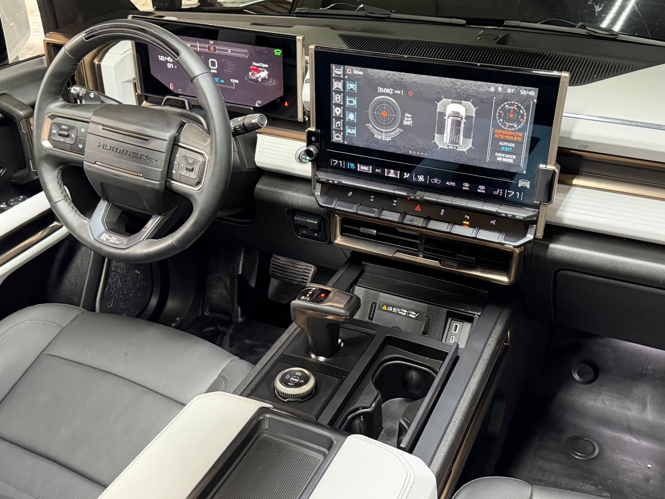 Used 2024 GMC Hummer EV 2X w/ Extreme Off-Road Package AWD/4WD image 50