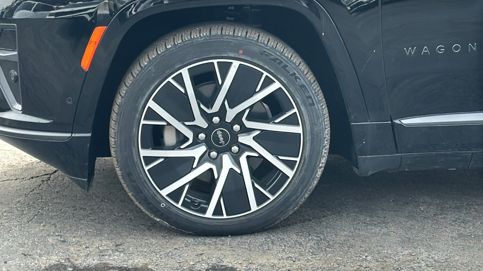 New 2025 Jeep Wagoneer S Limited AWD/4WD image 5