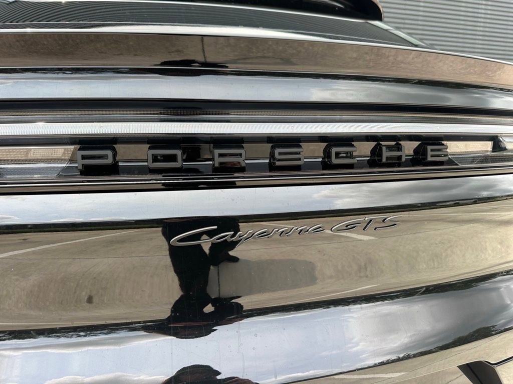 New 2026 Porsche Cayenne GTS AWD/4WD image 13