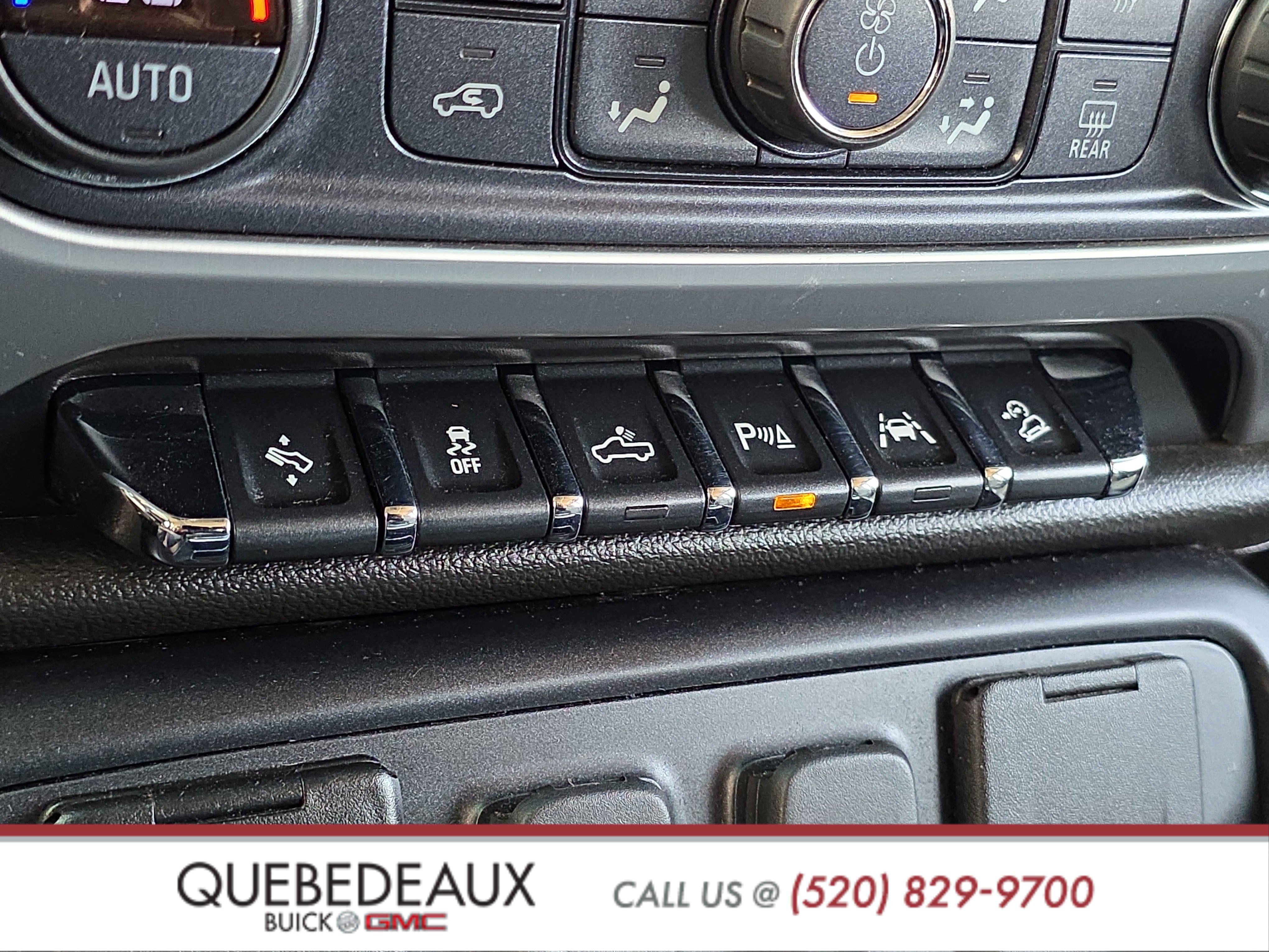 Used 2018 GMC Sierra 1500 SLT AWD/4WD image 17