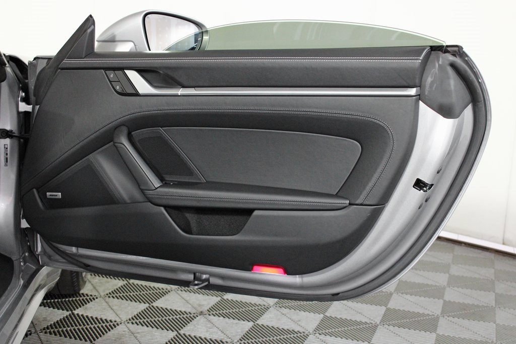 Used 2021 Porsche 911 Turbo image 39