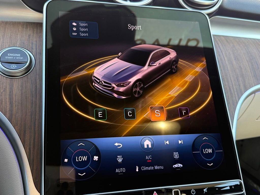 Used 2025 Mercedes-Benz C 300 Sedan image 19