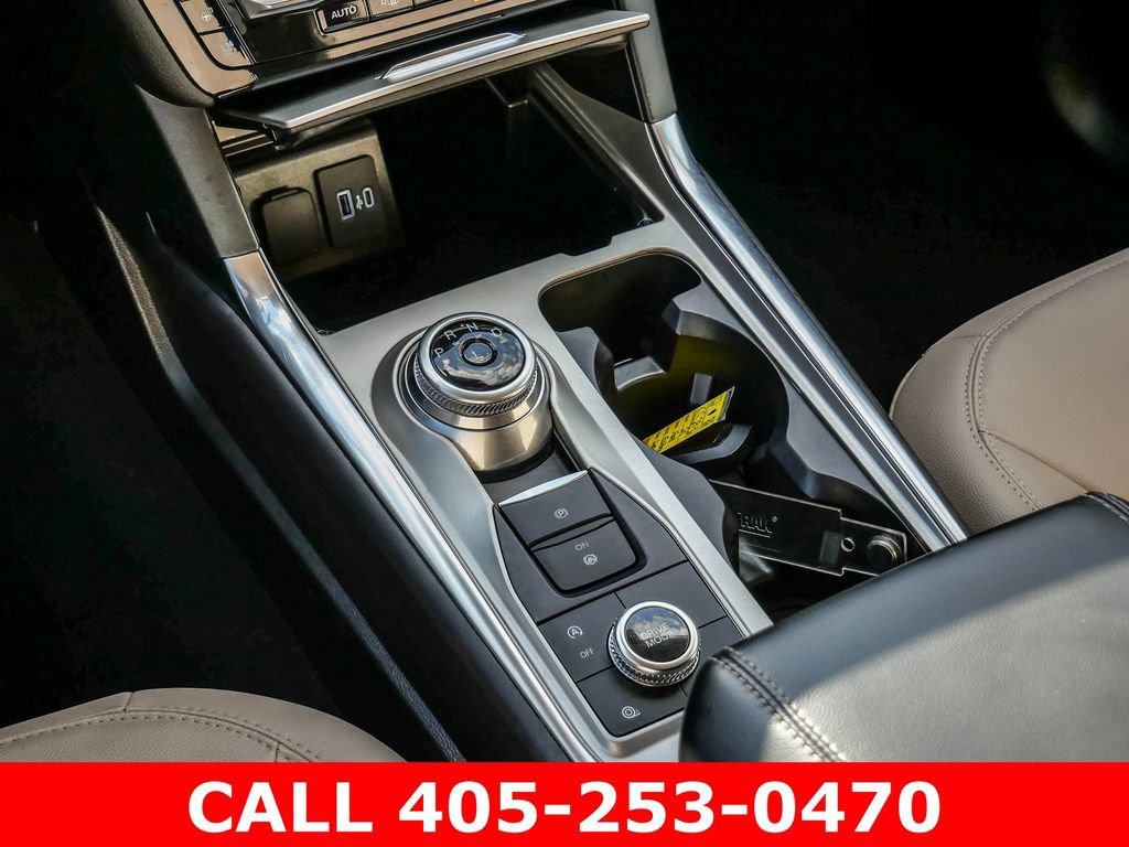 Used 2023 Ford Explorer Limited AWD/4WD image 28