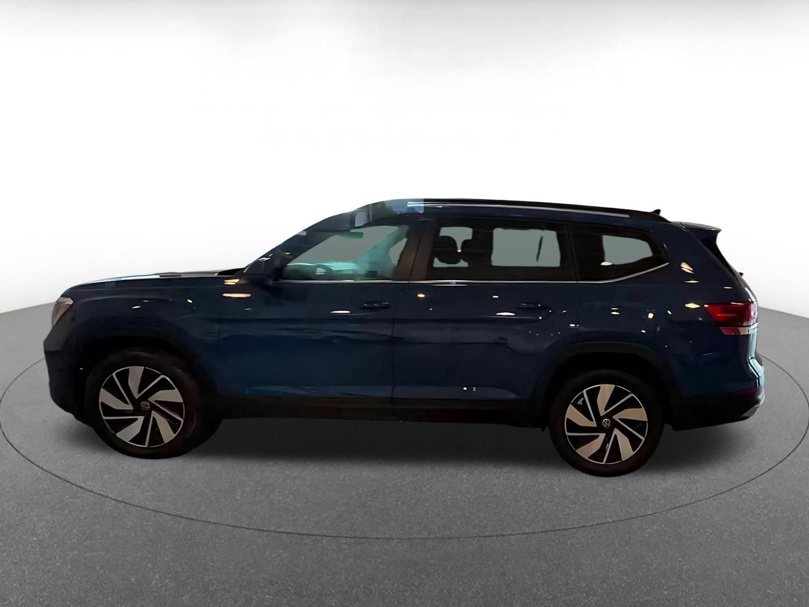 Used 2026 Volkswagen Atlas SE AWD/4WD image 9