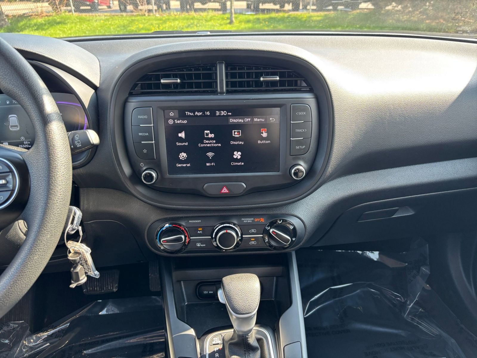 Used 2025 Kia Soul LX w/ LX Technology Package image 17