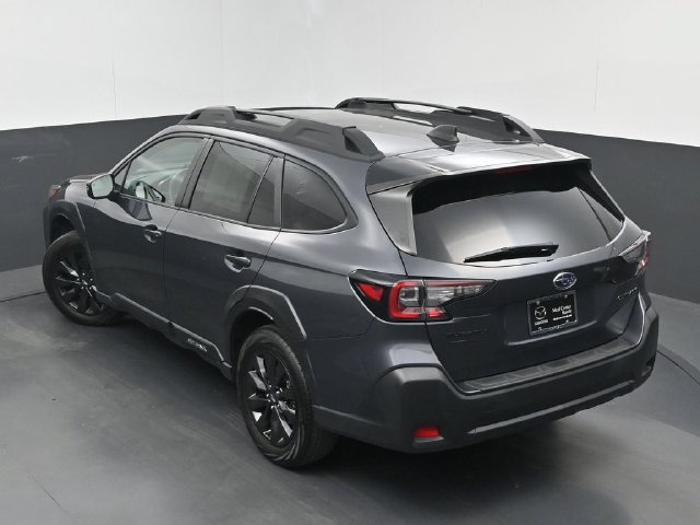 Used 2024 Subaru Outback Onyx Edition AWD/4WD image 37