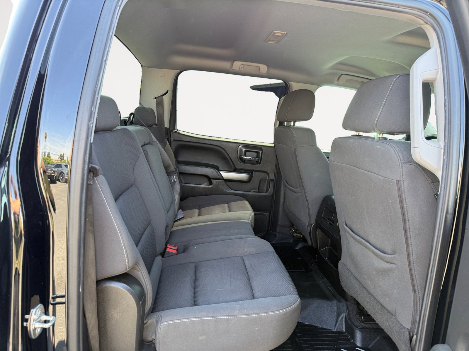 Used 2018 Chevrolet Silverado 1500 LT w/ All Star Edition AWD/4WD image 18