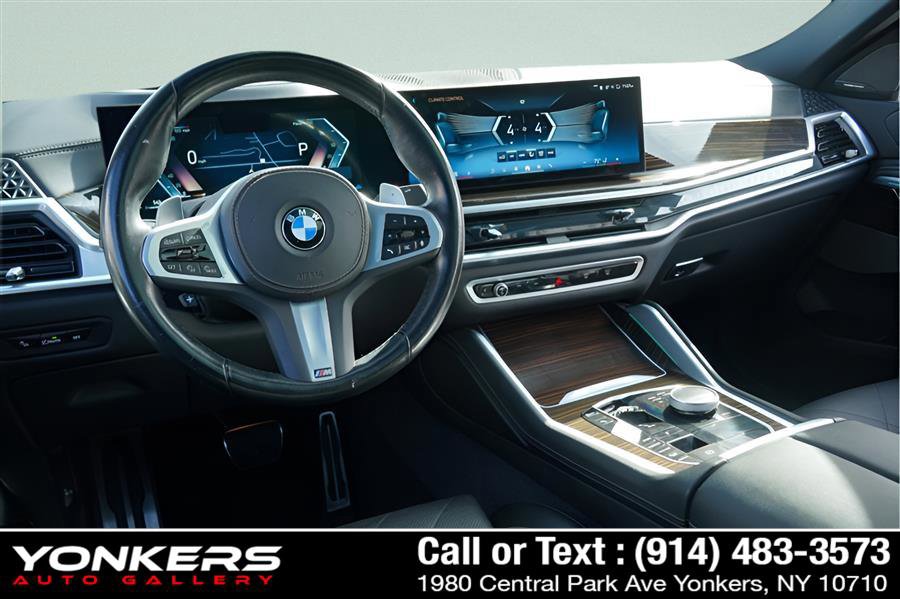 Used 2024 BMW X6 xDrive40i w/ Premium Package image 28