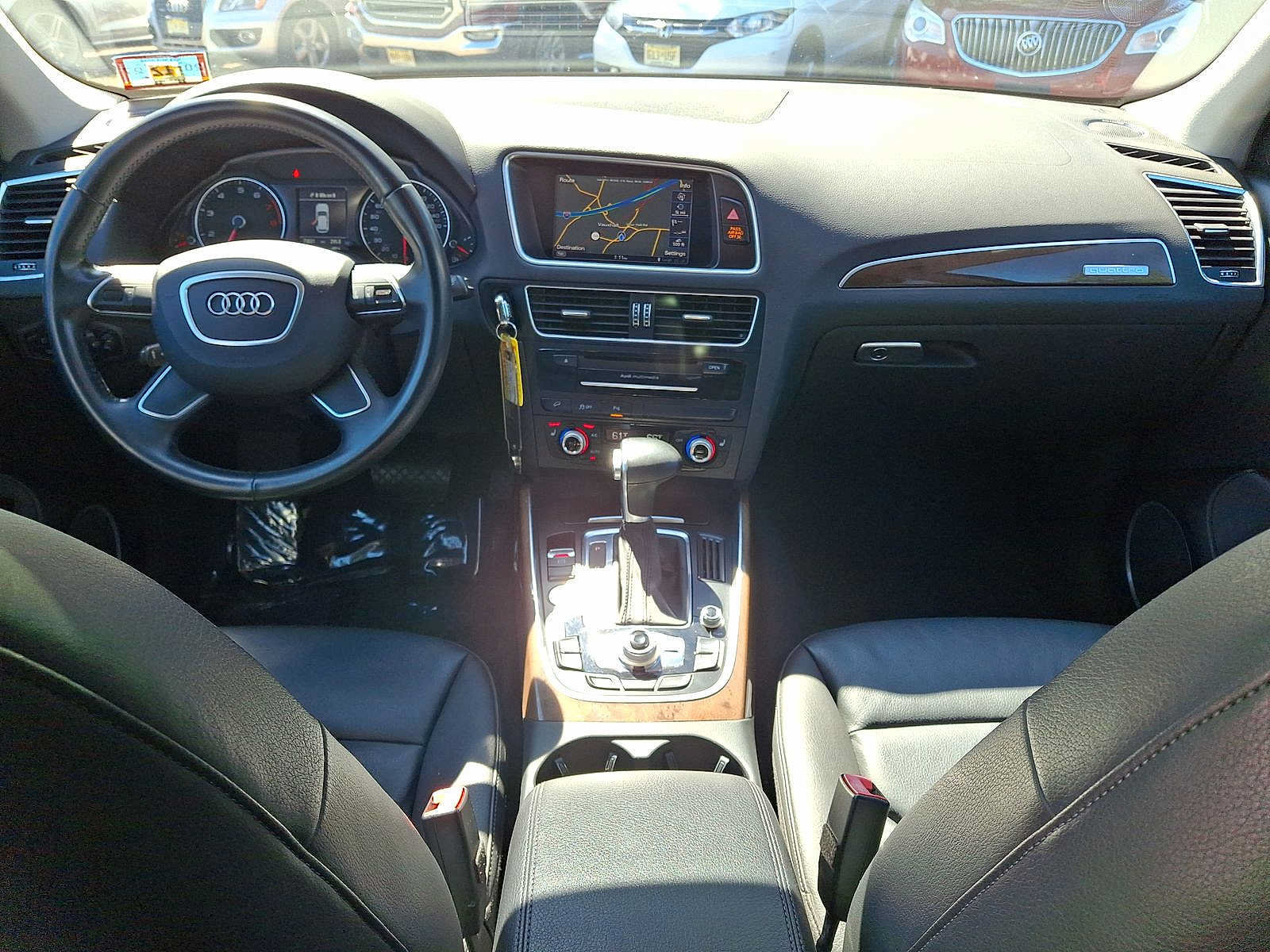 Used 2017 Audi Q5 2.0T Premium Plus w/ Technology Package AWD/4WD image 10