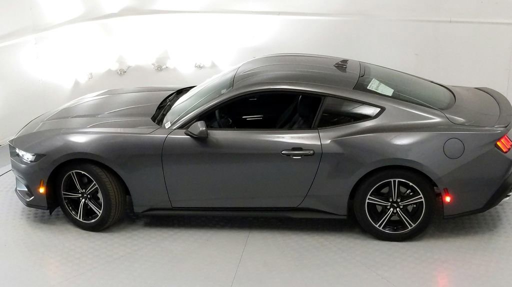 New 2025 Ford Mustang Premium image 18