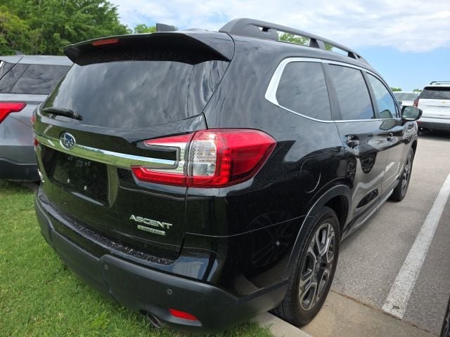 Used 2024 Subaru Ascent Limited AWD/4WD image 5