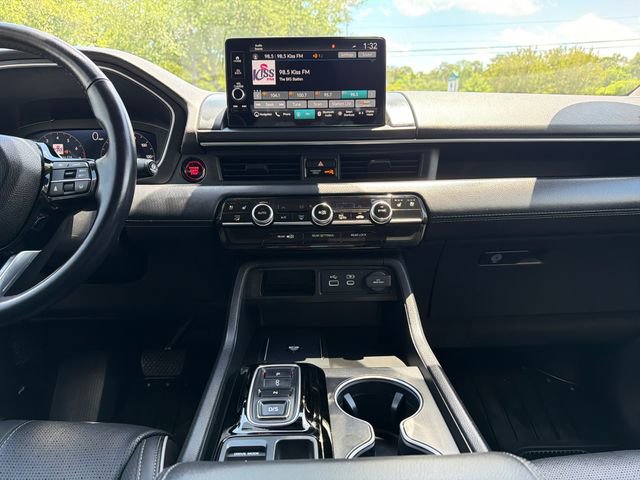Used 2023 Honda Pilot Elite image 19