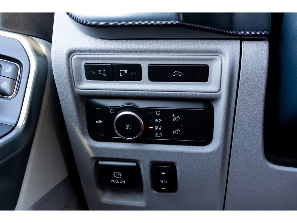 Used 2022 Ford F150 Limited image 24