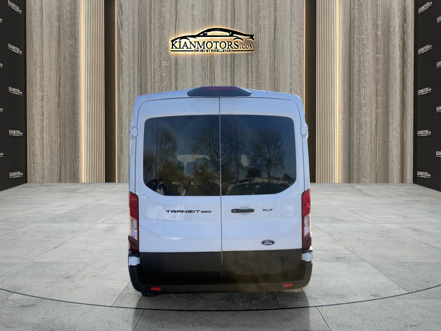 Used 2026 Ford Transit 350 XLT image 6