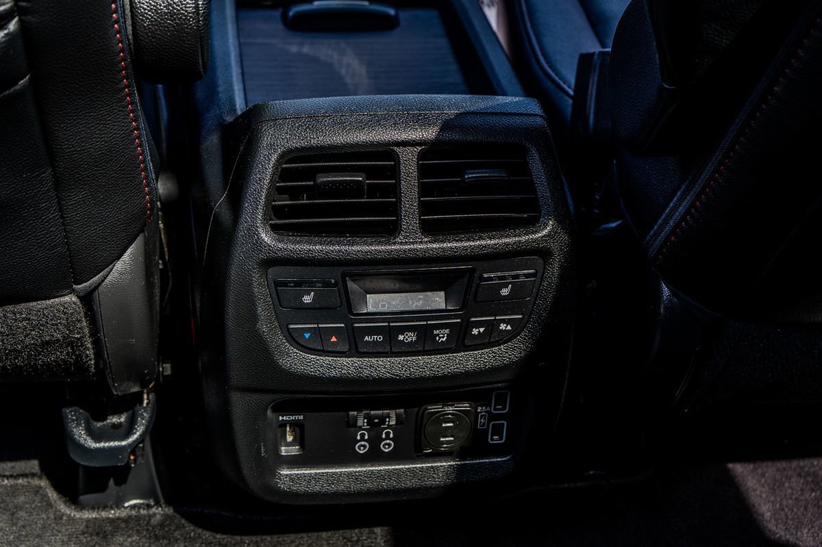 Used 2022 Honda Pilot Black Edition image 37