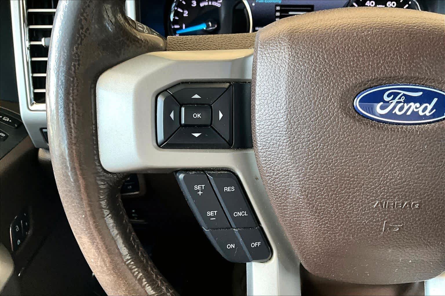 Used 2017 Ford F250 King Ranch w/ King Ranch Ultimate Package AWD/4WD image 23