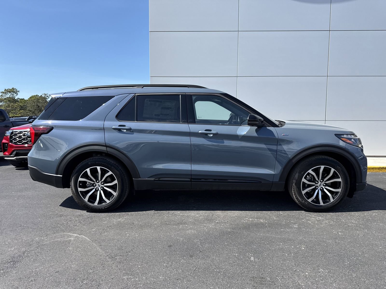 New 2026 Ford Explorer ST-Line w/ Premium Package RWD image 3