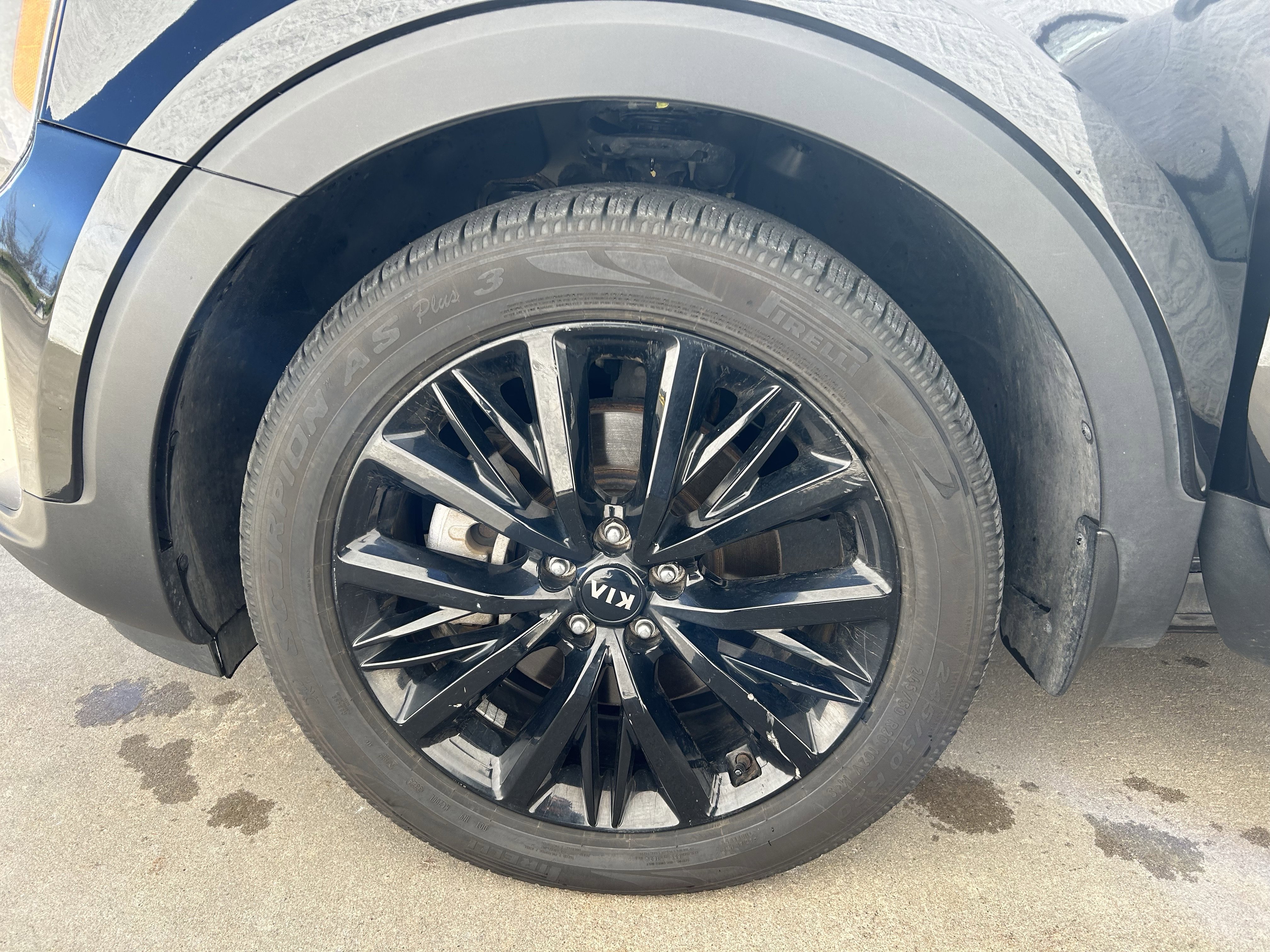 Used 2020 Kia Telluride SX w/ Towing Package AWD/4WD image 9