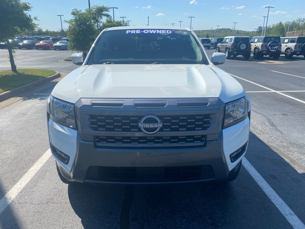 Used 2025 Nissan Frontier SV w/ SV Convenience Package AWD/4WD image 2
