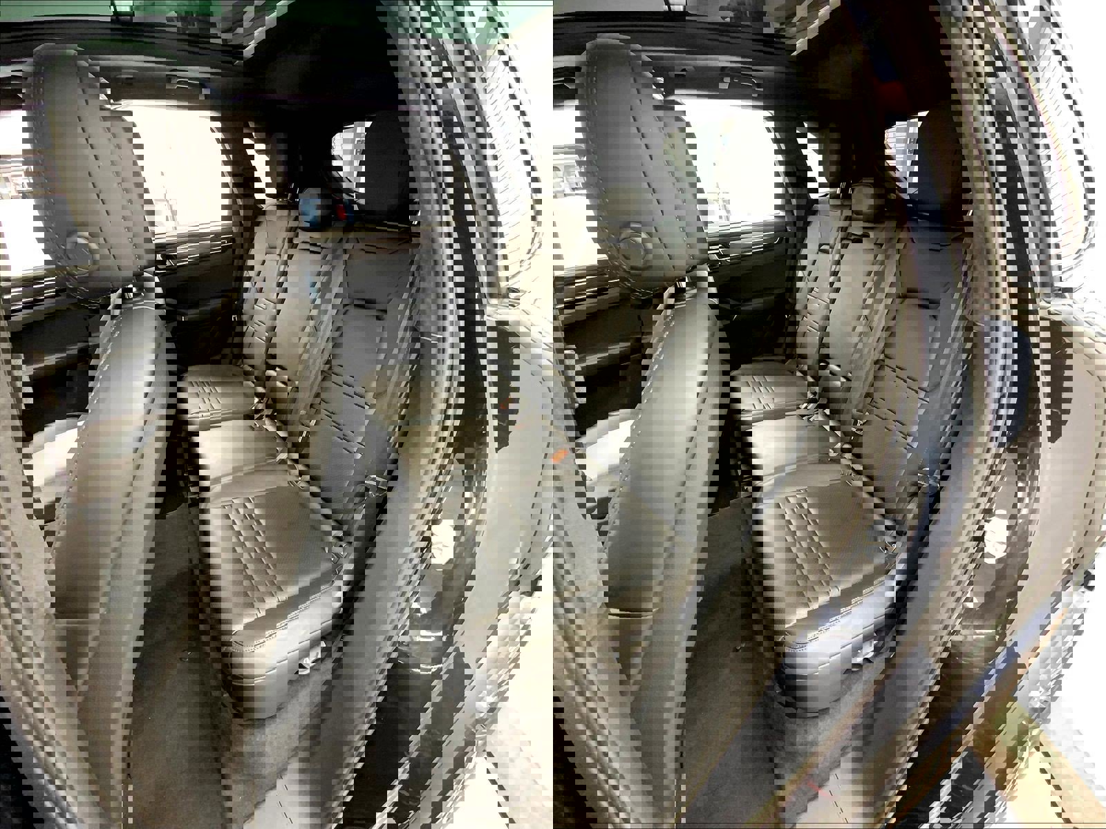 Used 2023 Porsche Cayenne GTS image 24