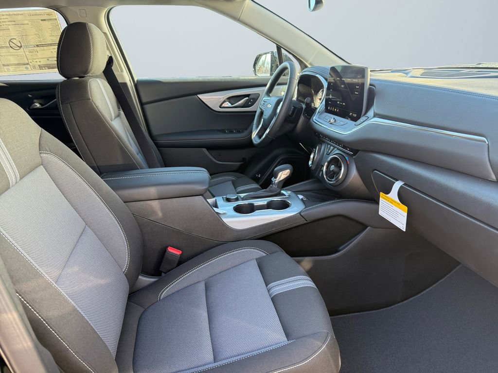 New 2026 Chevrolet Blazer LT w/ Convenience Package image 15