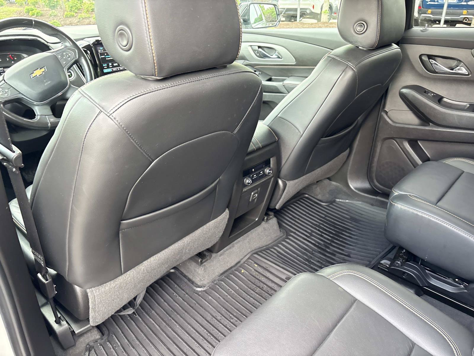 Used 2019 Chevrolet Traverse LT w/ LPO, Blackout Package AWD/4WD image 28