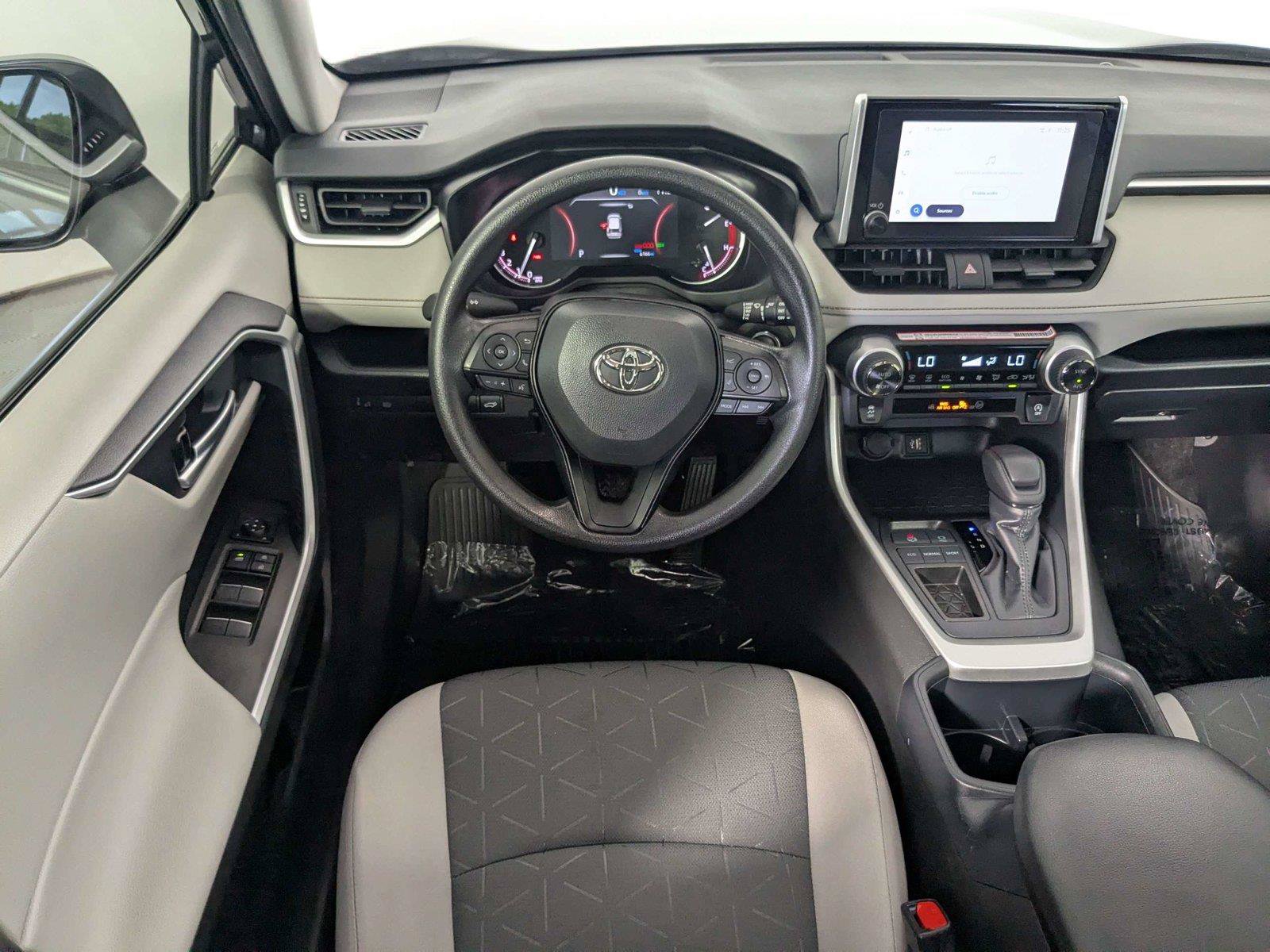 Certified 2025 Toyota RAV4 XLE w/ Convenience Package FWD image 40