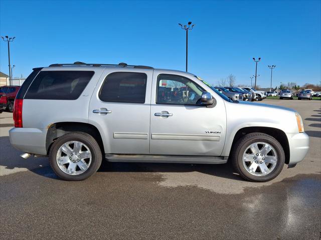Used 2012 GMC Yukon SLT w/ Regional Value Package image 25