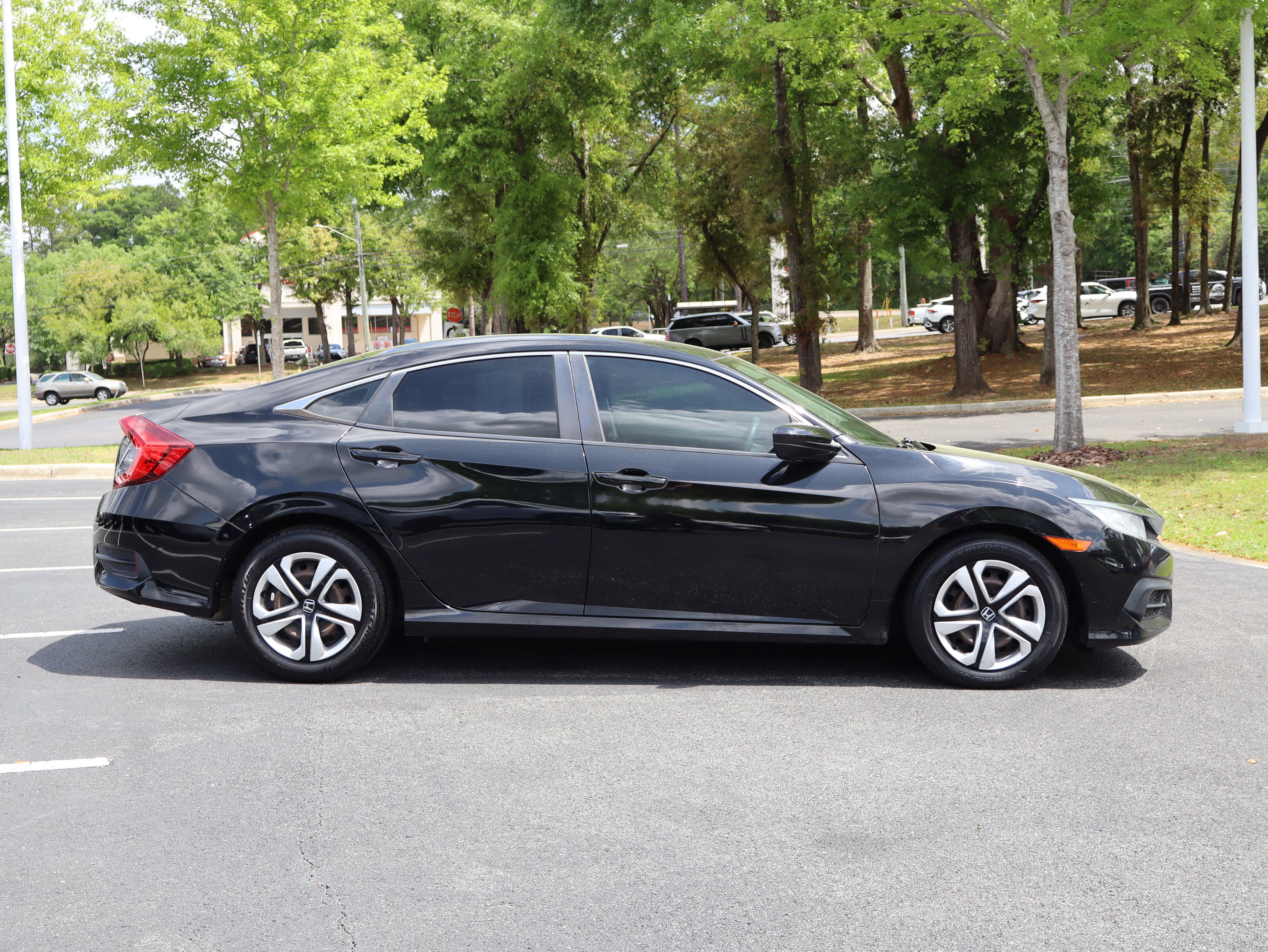 Used 2018 Honda Civic LX image 12