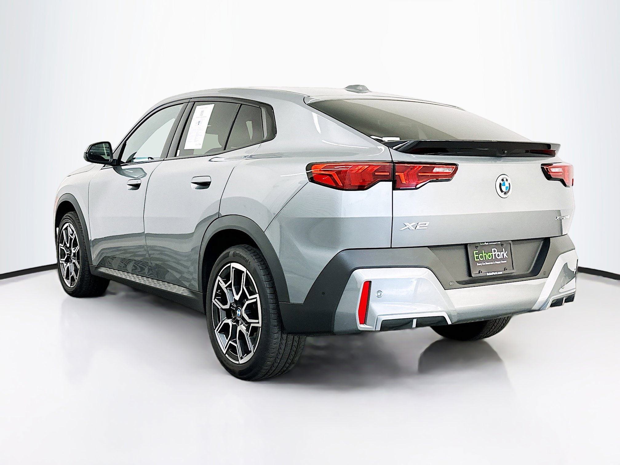 Used 2025 BMW X2 xDrive28i image 5