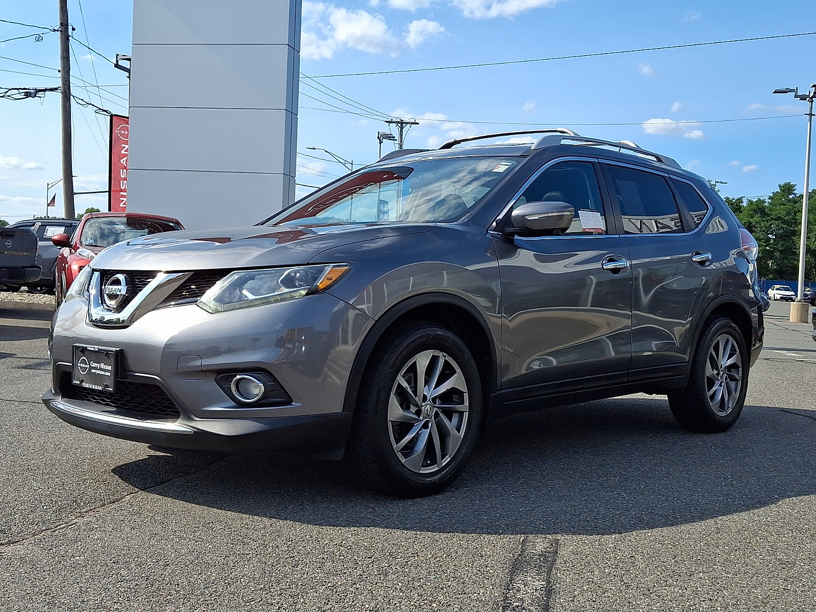 Used 2015 Nissan Rogue SL w/ SL Premium Package FWD image 3