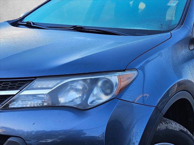 Used 2014 Toyota RAV4 XLE image 3